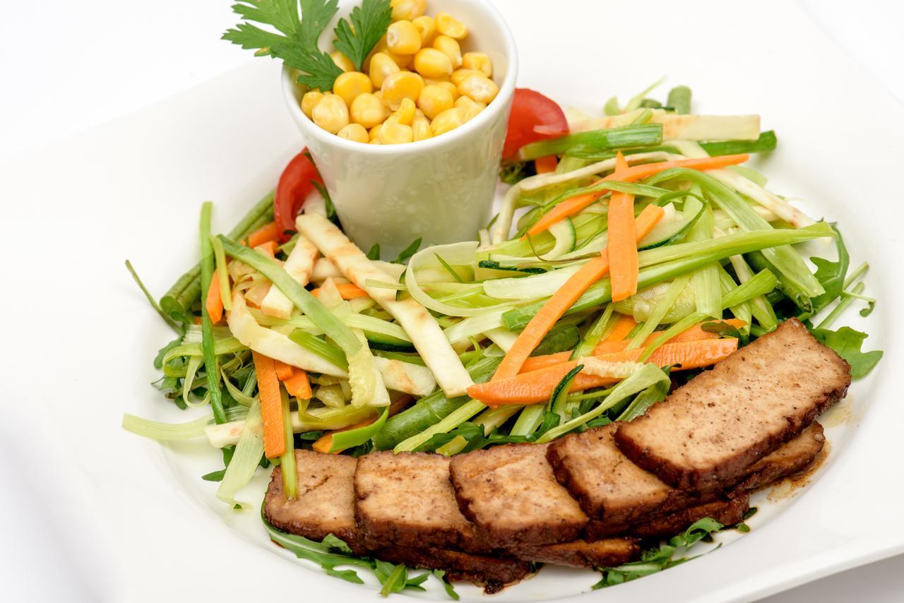 Berghues Schratt - Einfach Anders - Ihr Vegetarisches Und Veganes Biohotel Оберштауфен Экстерьер фото