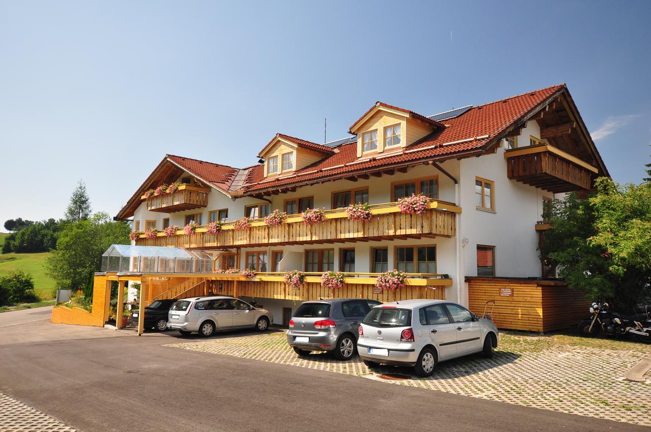 Berghues Schratt - Einfach Anders - Ihr Vegetarisches Und Veganes Biohotel Оберштауфен Экстерьер фото
